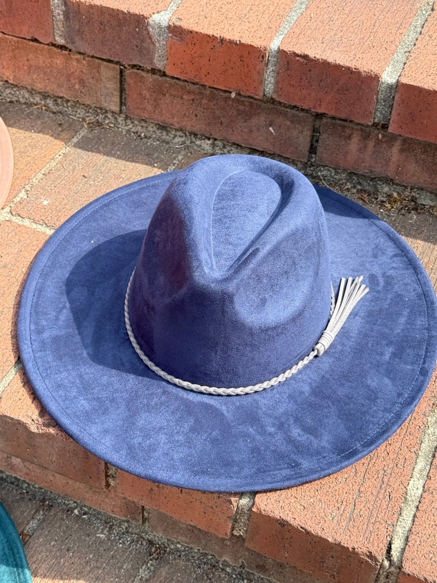 Premium Vegan Suede Fedora Hat - AccessorizmeeWholesale