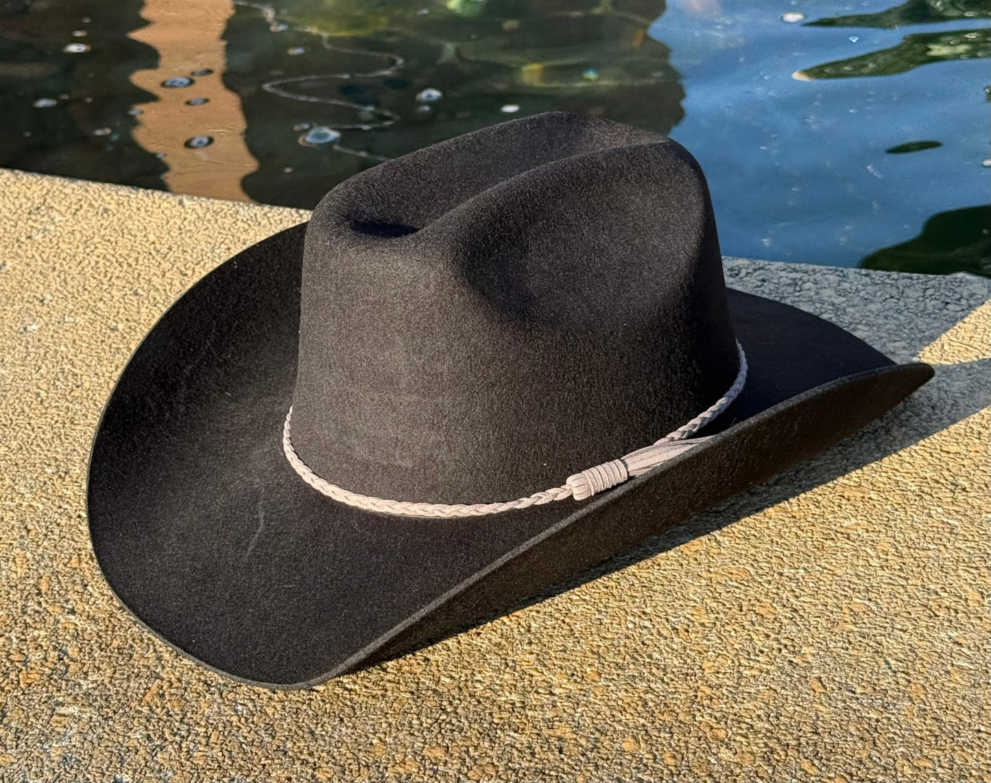 100% Wool Cowboy Hat Solid, Solid Cowboy Hat for Burning,Pinched Cowboy Hat, Rancher Hat, Hat for customization - AccessorizmeeWholesale