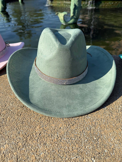Diamond Suede Cowboy Hat - AccessorizmeeWholesale
