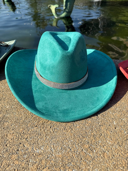 Diamond Suede Cowboy Hat - AccessorizmeeWholesale