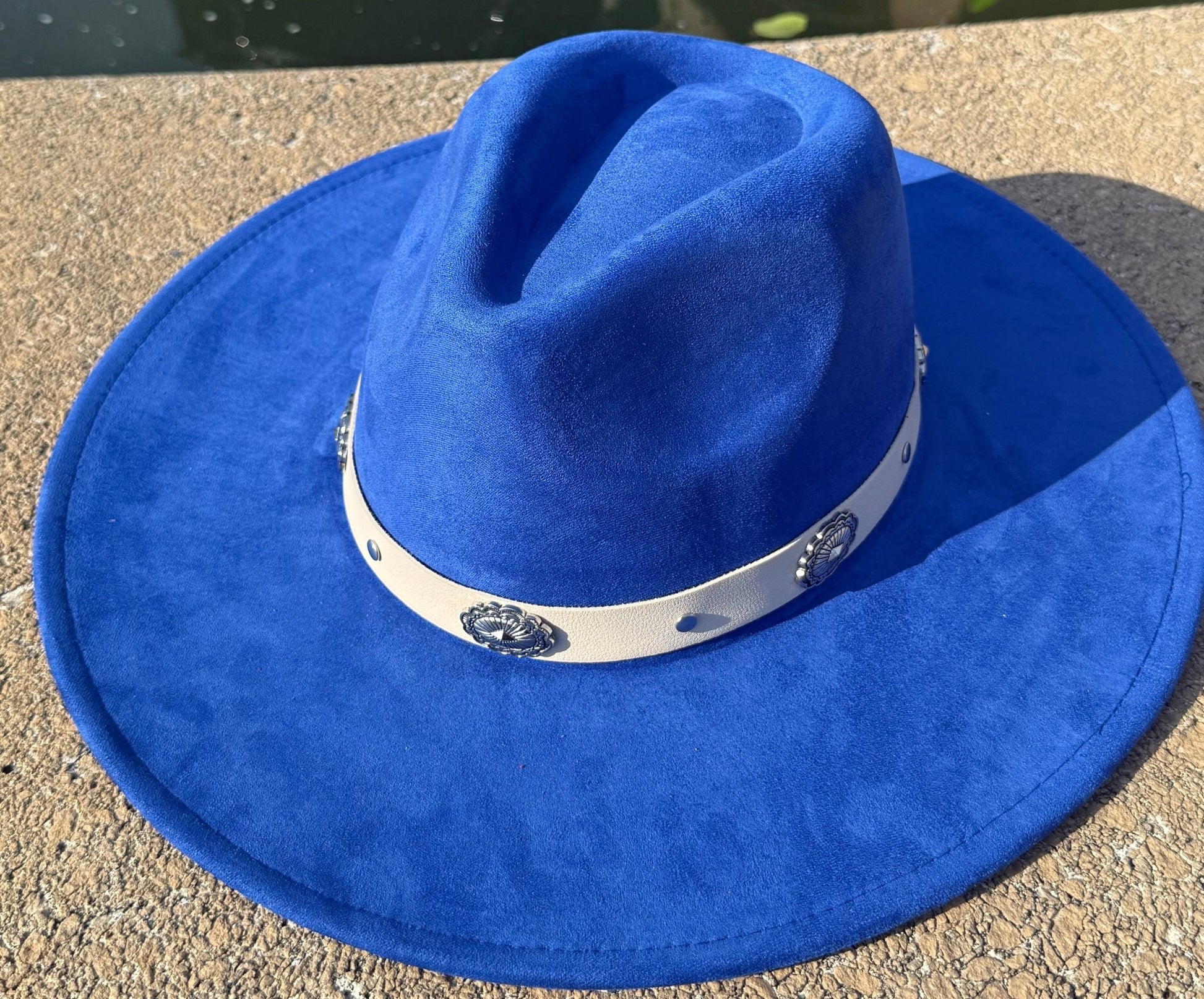 Flare Suede Wide Brim Fedora - AccessorizmeeWholesale