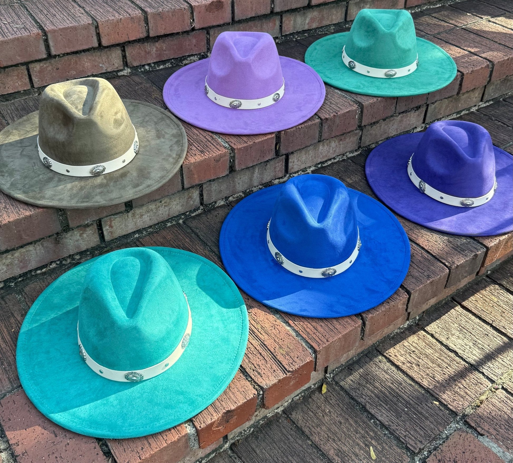 Flare Suede Wide Brim Fedora - AccessorizmeeWholesale