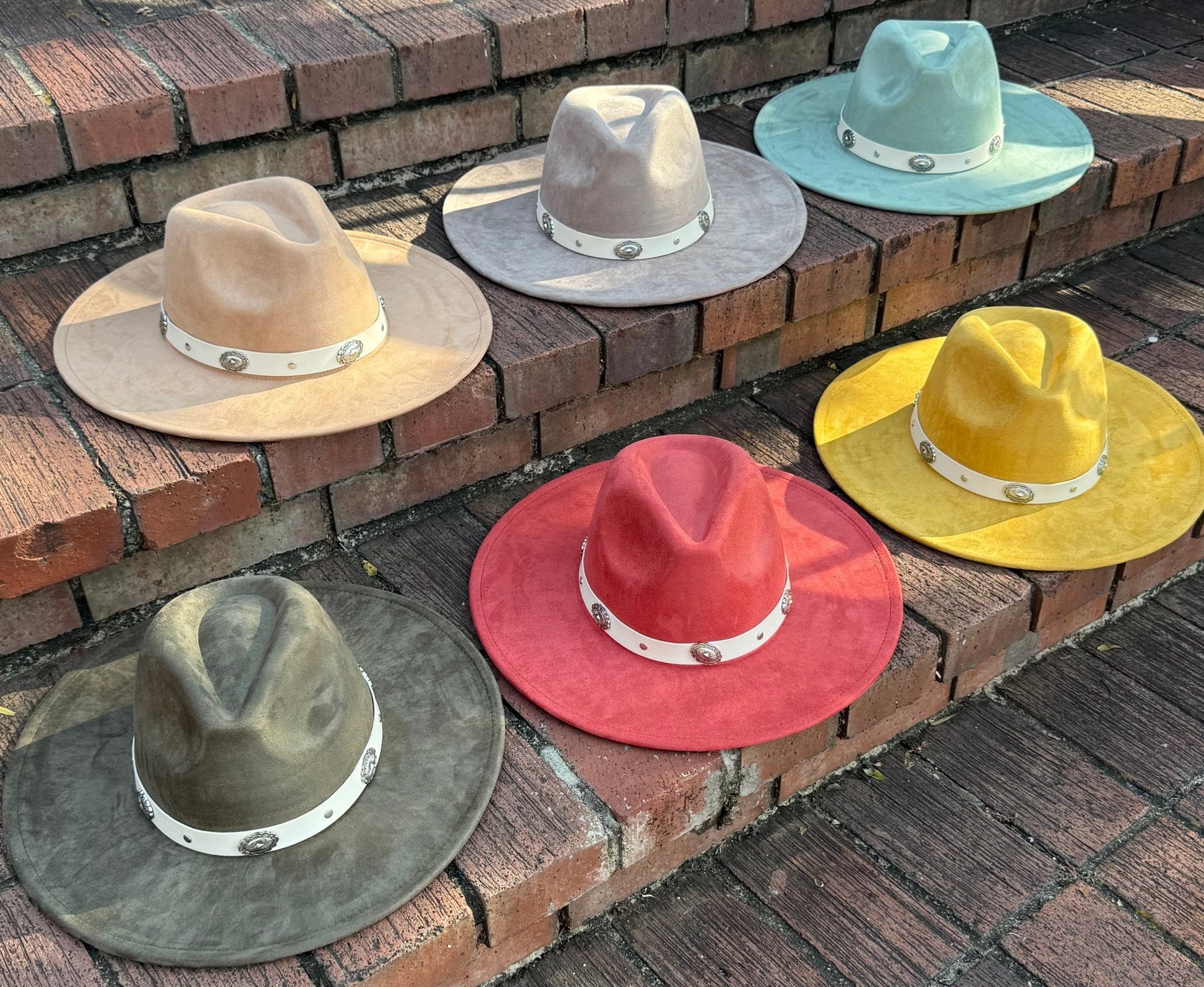 Flare Suede Wide Brim Fedora - AccessorizmeeWholesale