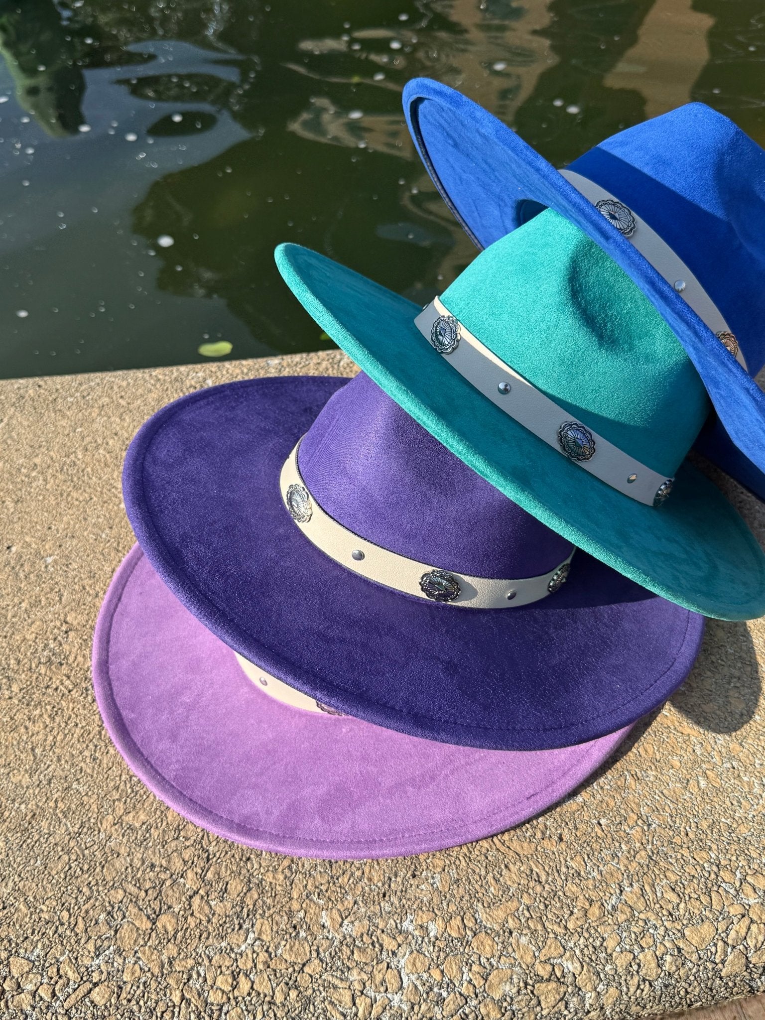 Flare Suede Wide Brim Fedora - AccessorizmeeWholesale