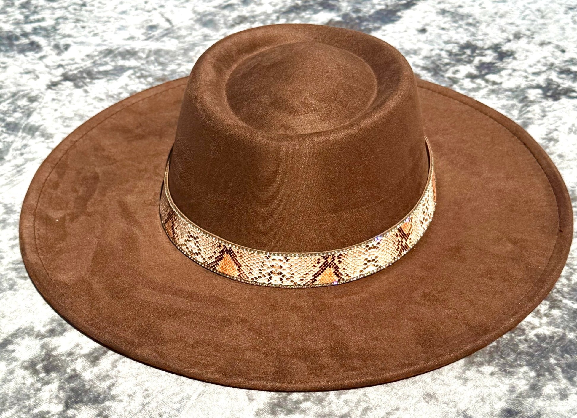 FlatBoater Widebrim Animal Print Hat - AccessorizmeeWholesale