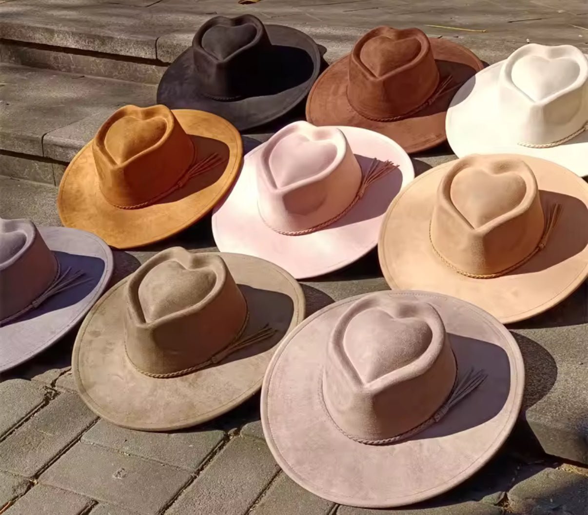 Heart Widebrim Vegan Fedora Hat - AccessorizmeeWholesale