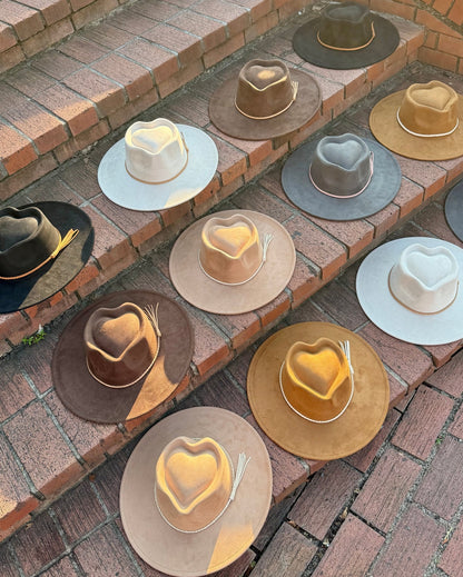 Heart Widebrim Vegan Fedora Hat - AccessorizmeeWholesale