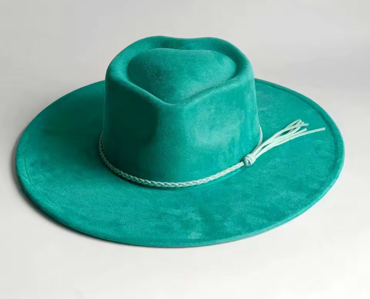 Heart Widebrim Vegan Fedora Hat - AccessorizmeeWholesale