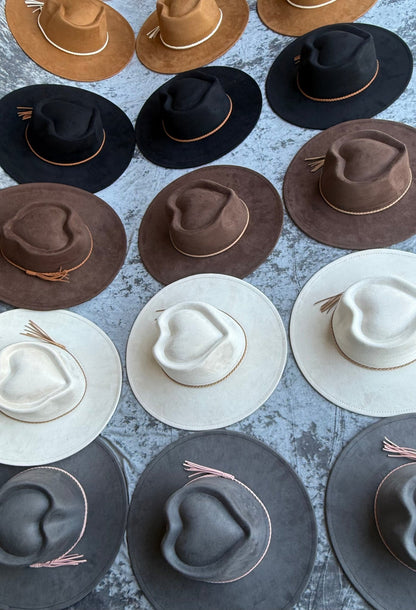 Heart Widebrim Vegan Fedora Hat - AccessorizmeeWholesale