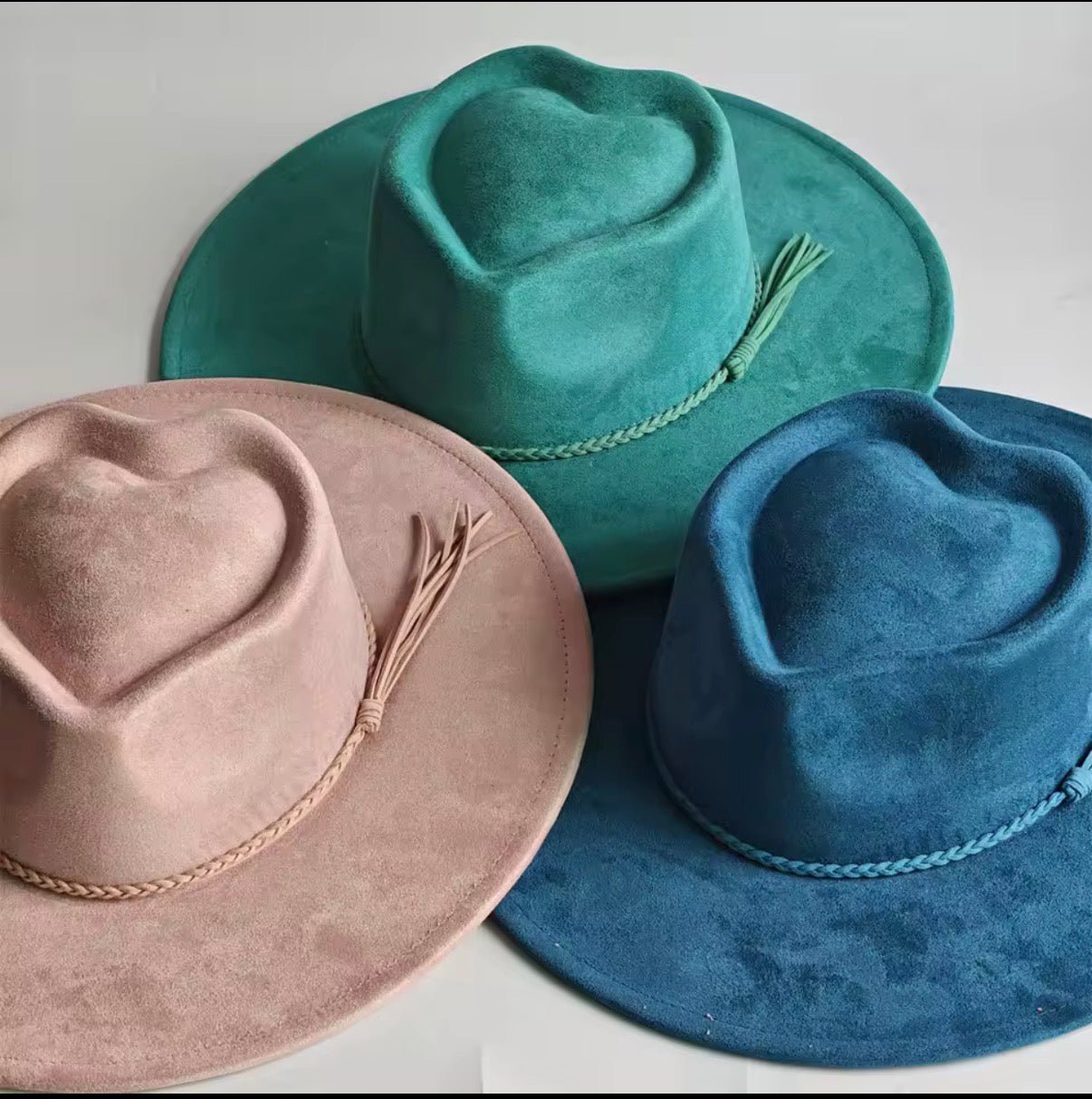 Heart Widebrim Vegan Fedora Hat - AccessorizmeeWholesale