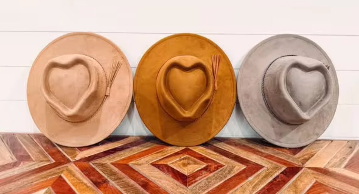 Heart Widebrim Vegan Fedora Hat - AccessorizmeeWholesale