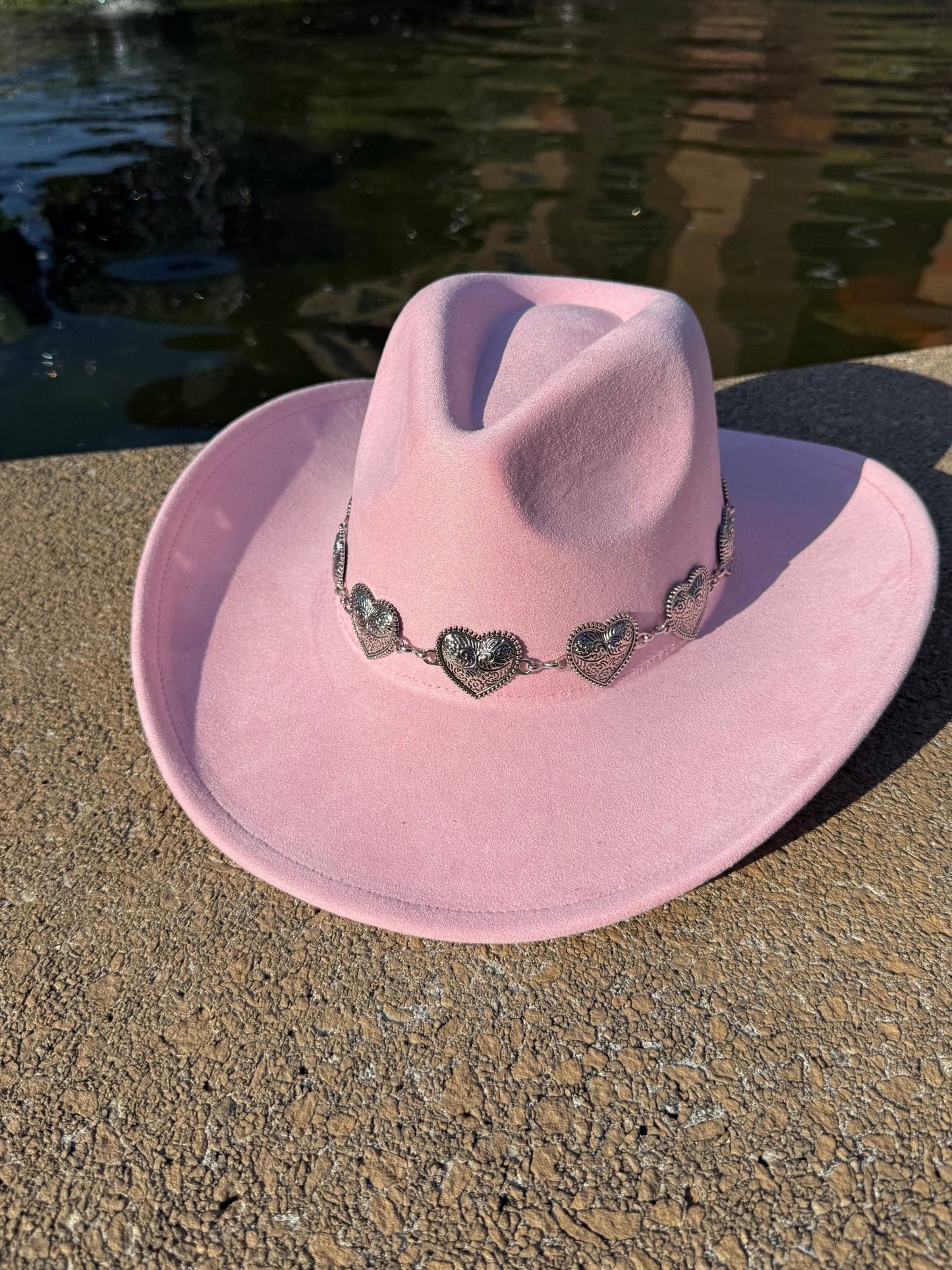 Heartbreaking Suede Cowboy Hat - AccessorizmeeWholesale