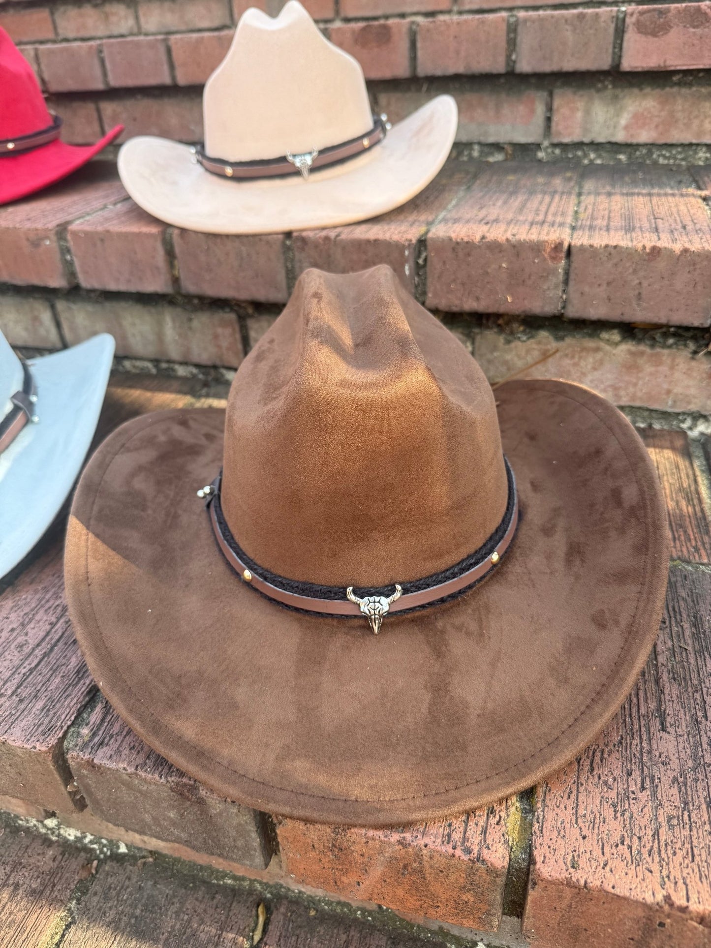 Premium Bucking Suede pinched Cowboy Hat - AccessorizmeeWholesale