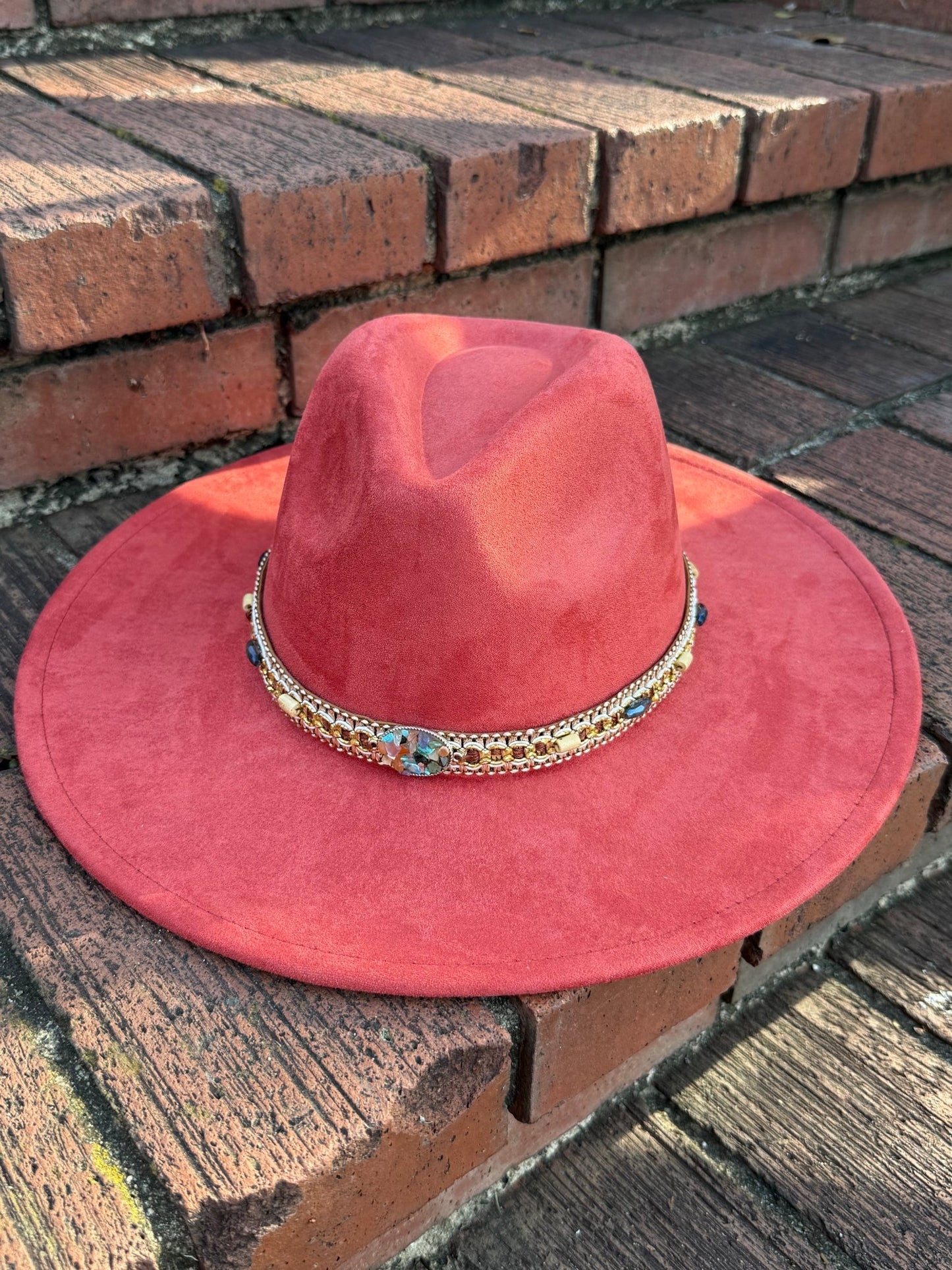 Rock Me Vegan Suede Wide Brim Hat - AccessorizmeeWholesale
