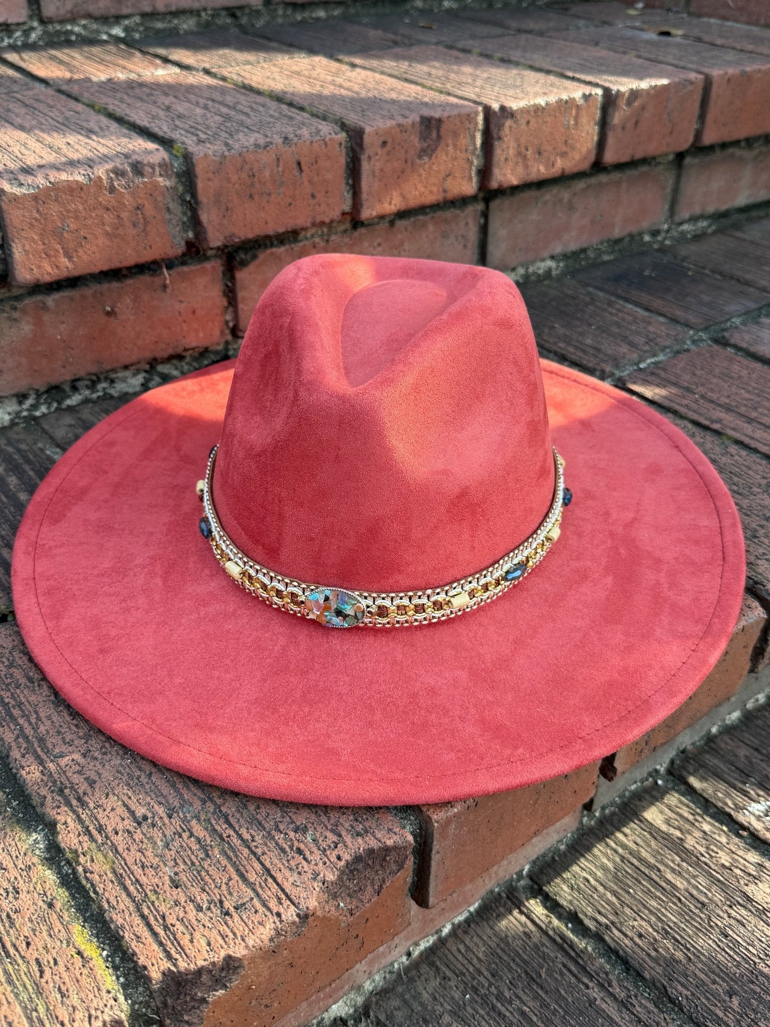 Rock Me Vegan Suede Wide Brim Hat - AccessorizmeeWholesale