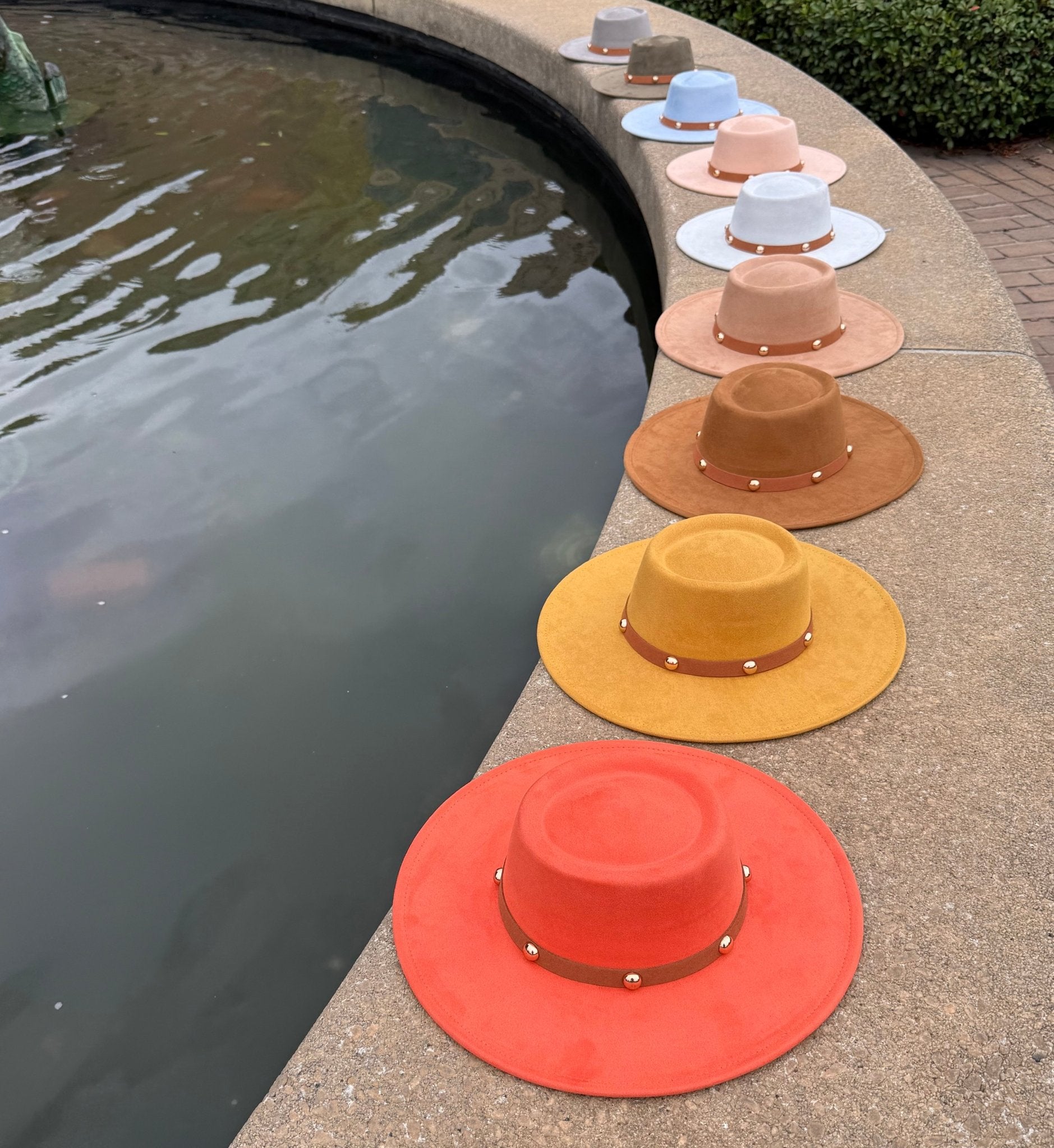 Round Boater Brim Studded Hat - AccessorizmeeWholesale