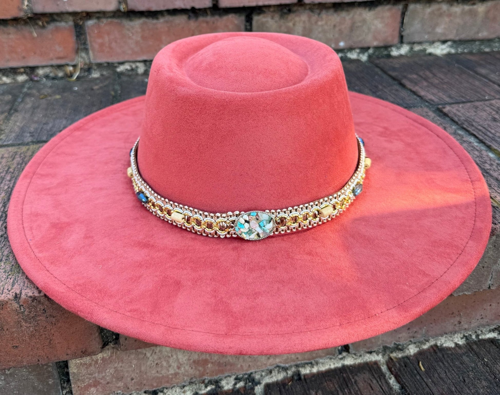 Round Rockme Boater Brim Fedora Hat - AccessorizmeeWholesale