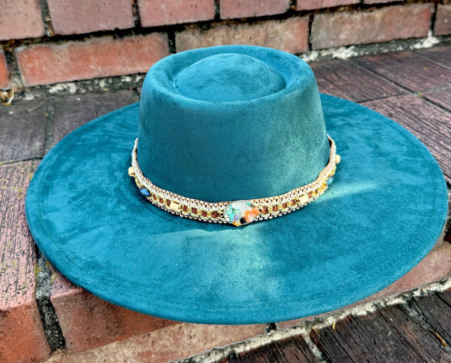 Round Rockme Boater Brim Fedora Hat - AccessorizmeeWholesale