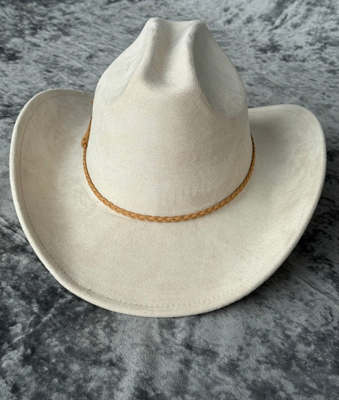Vegan Suede Cowboy Hat Solid, Solid Cowboy Hat for Burning,Pinched Cowboy Hat, Rancher Hat, Hat for customization - AccessorizmeeWholesale