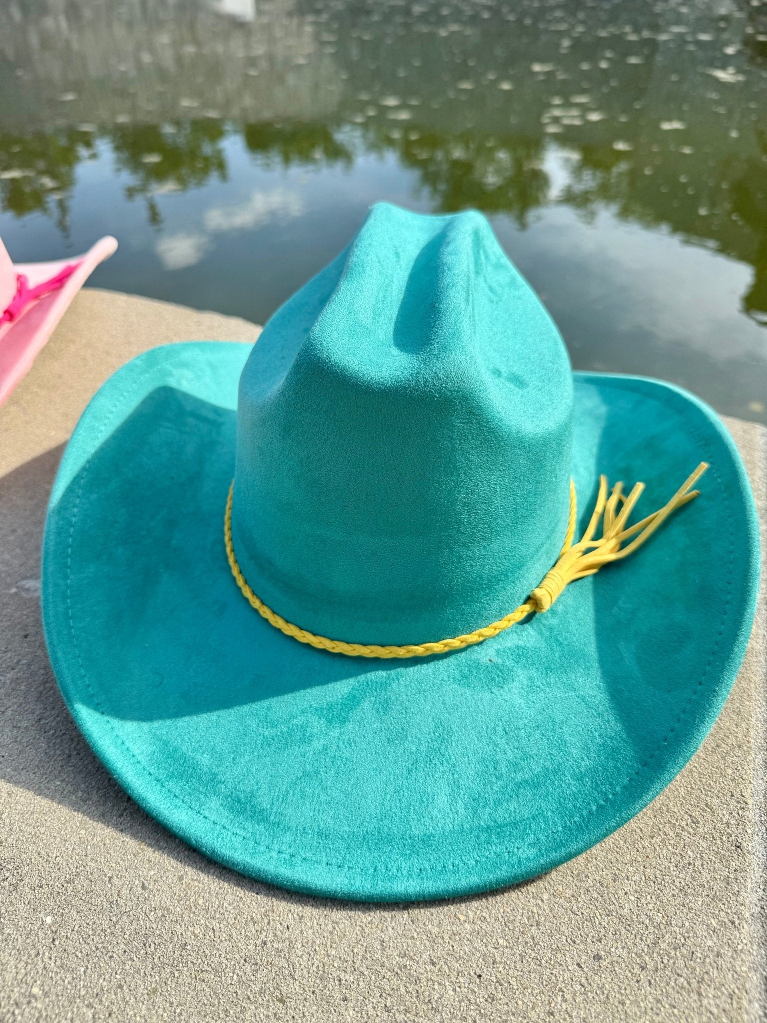 Vegan Suede Cowboy Hat Solid, Solid Cowboy Hat for Burning,Pinched Cowboy Hat, Rancher Hat, Hat for customization - AccessorizmeeWholesale