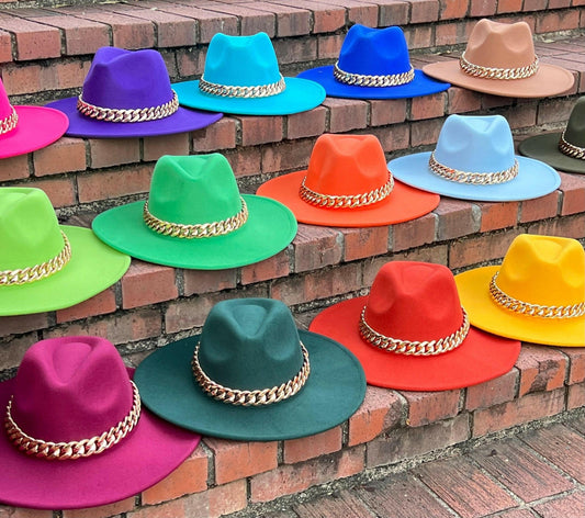 Wide Brim Fedora with Chain - AccessorizmeeWholesale